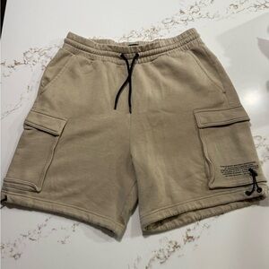 H&M Beige Cargo Shorts for Men